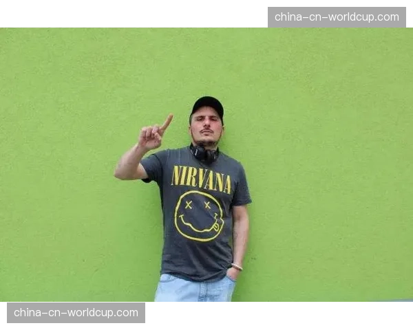 “球迷是客户”理念的实践:分析雷恩俱乐部成功的会员制与数字社区运营 “球迷是客户”理念的实践:分析雷恩俱乐部成功的会员制与数字社区运营