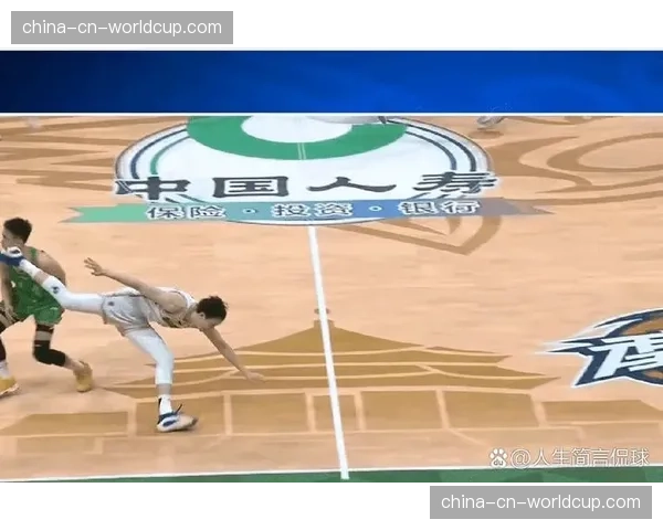 联盟考虑在夏季联赛试行“教练挑战”规则扩展，可挑战战术犯规认定